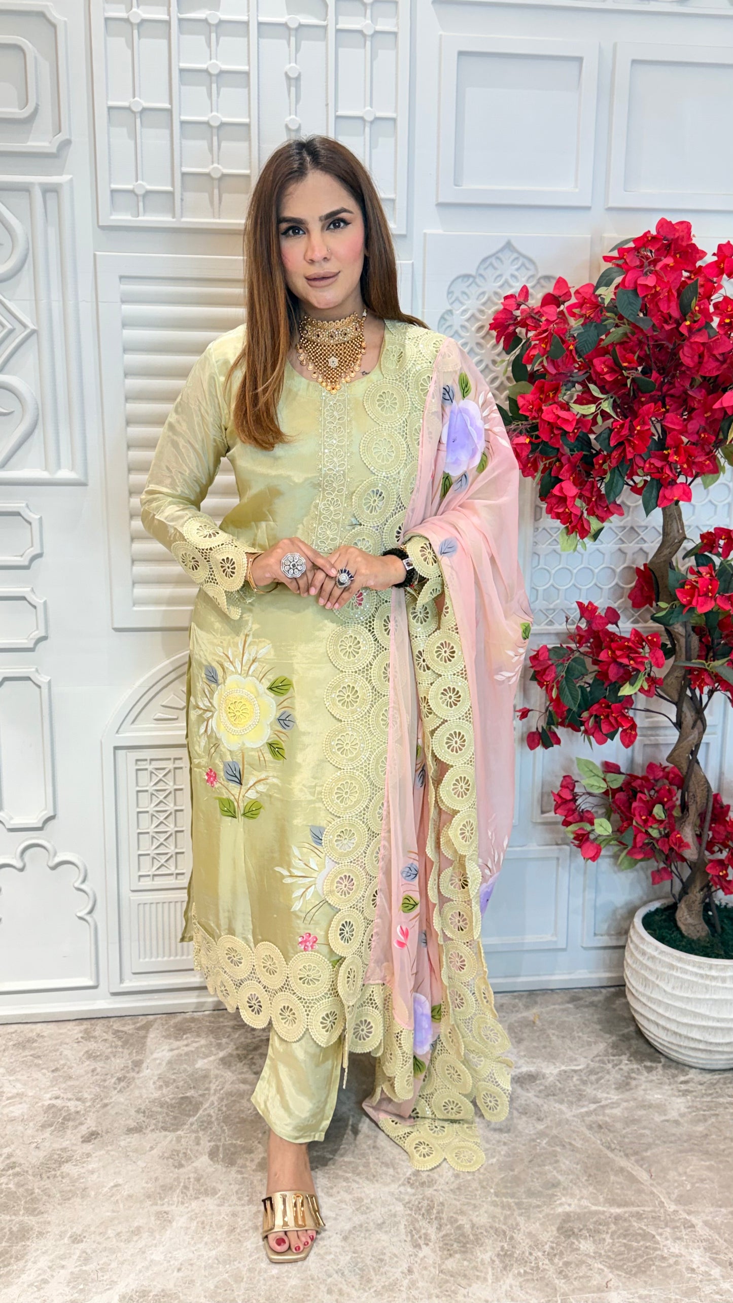 Beutiful elegant suit pc3634