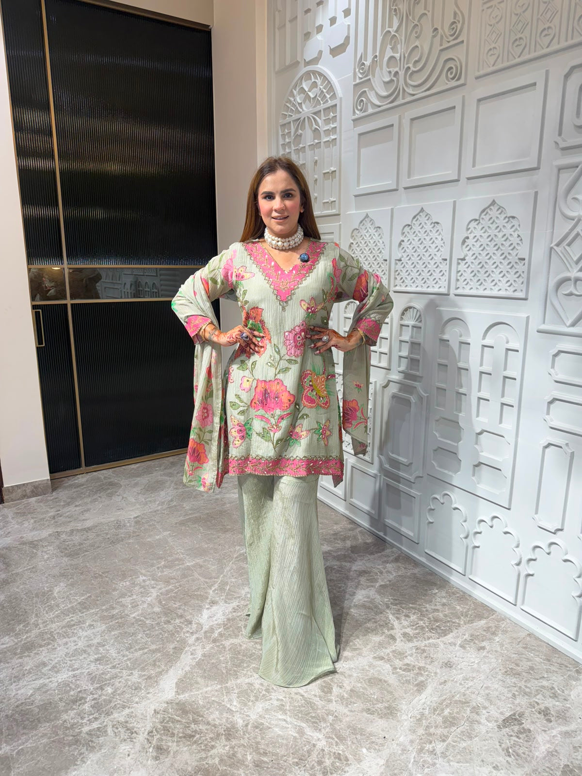 Beutiful eleganr partywear suit pc3134