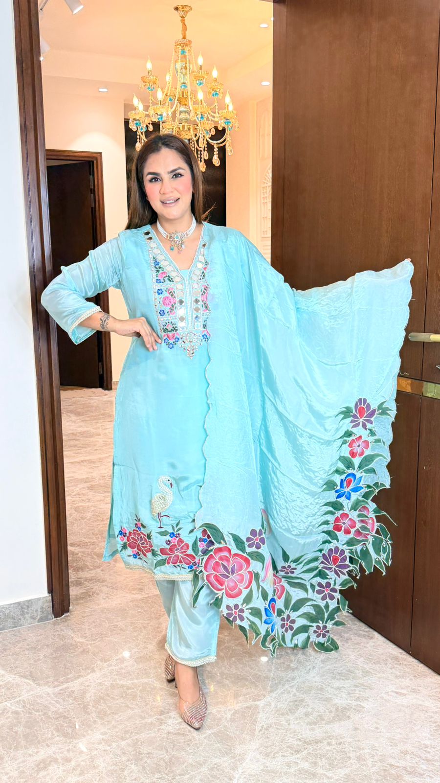 Beutiful elegant suit pc3587