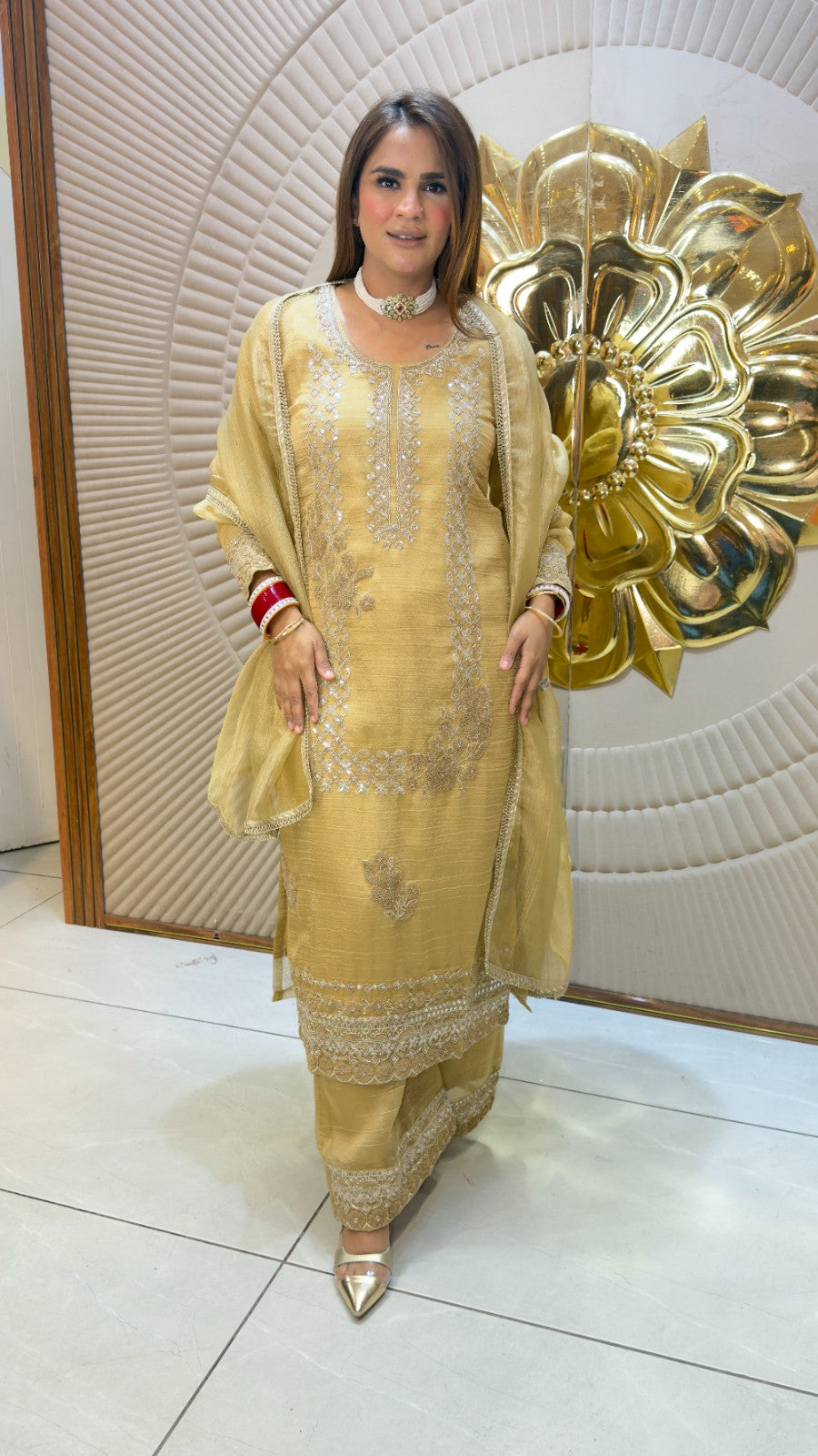 Beutiful elegant suit pc3816