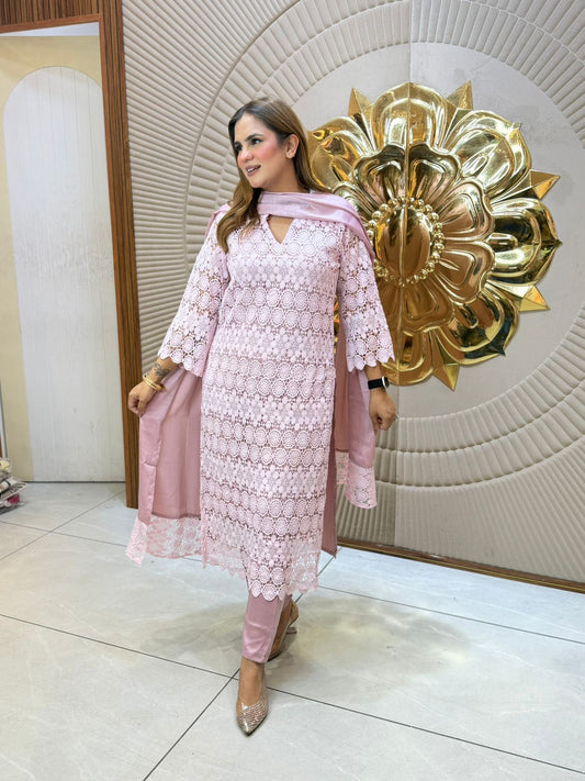 Beutiful elegant suit pc8185