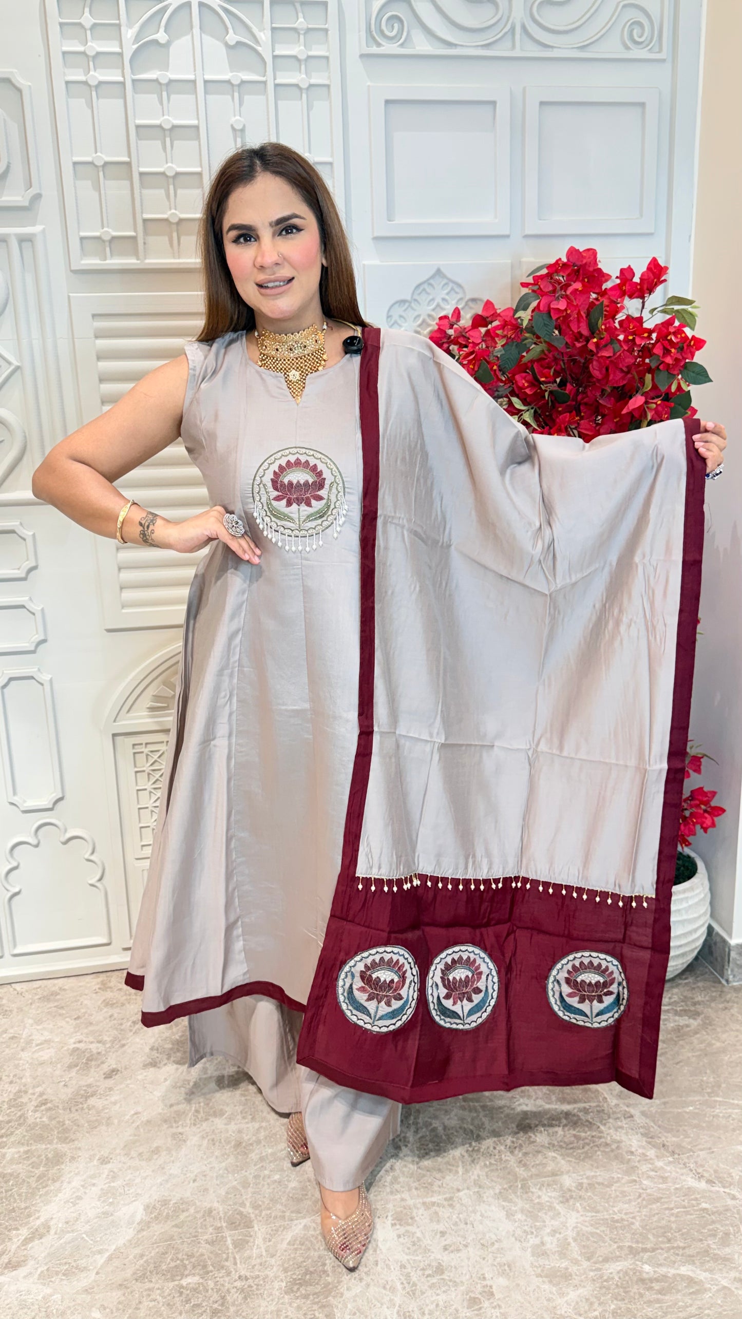 Beutiful elegant suit pc3635