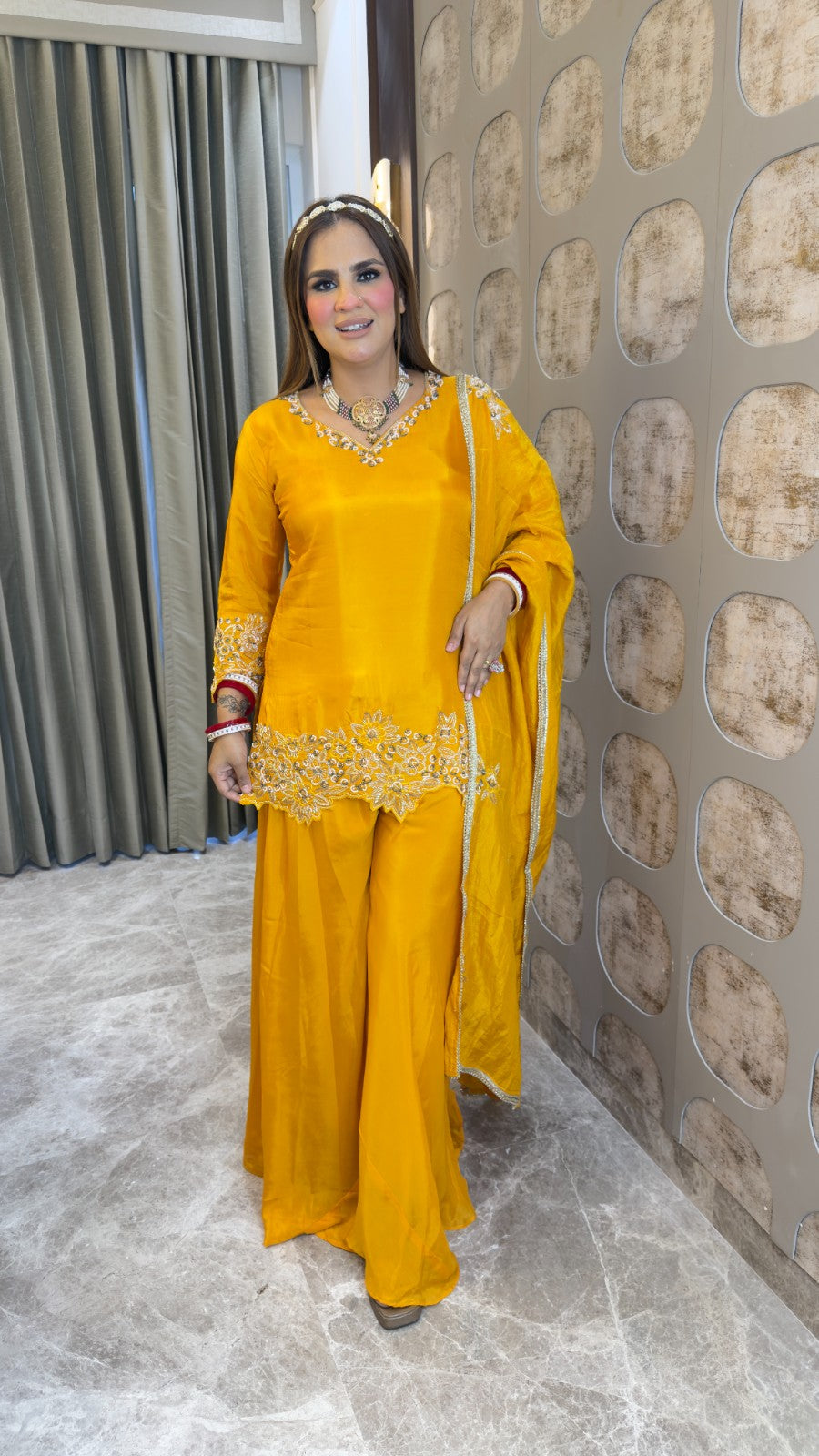 Beutiful elegant paetywear suit pc3385