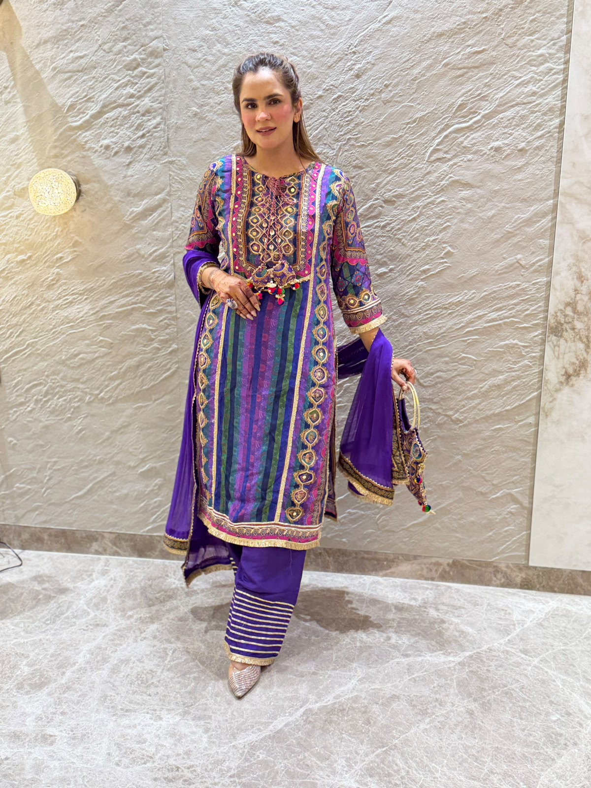 Beutiful elegant partywear suit pc3146