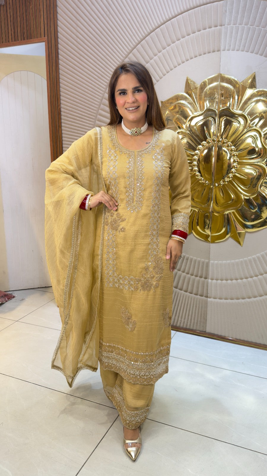 Beutiful elegant suit pc3816