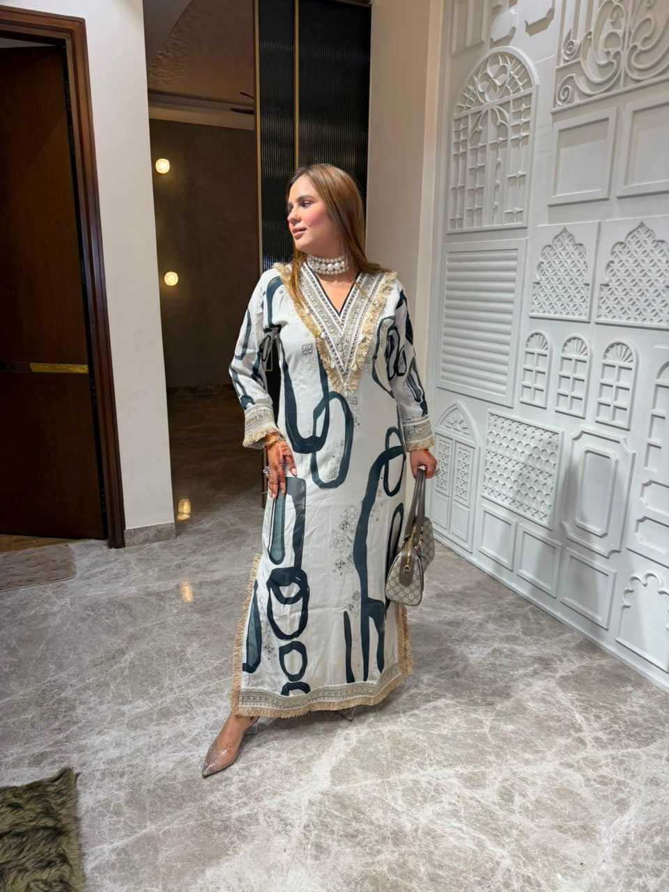 Beutiful elegant partywear kaftan pc3132