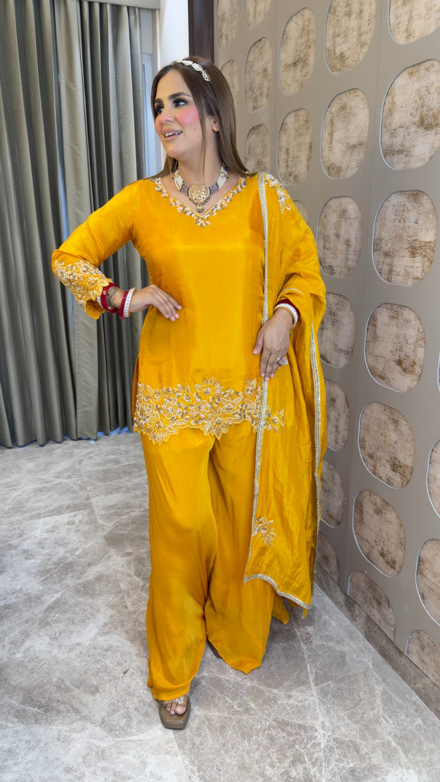 Beutiful elegant paetywear suit pc3385