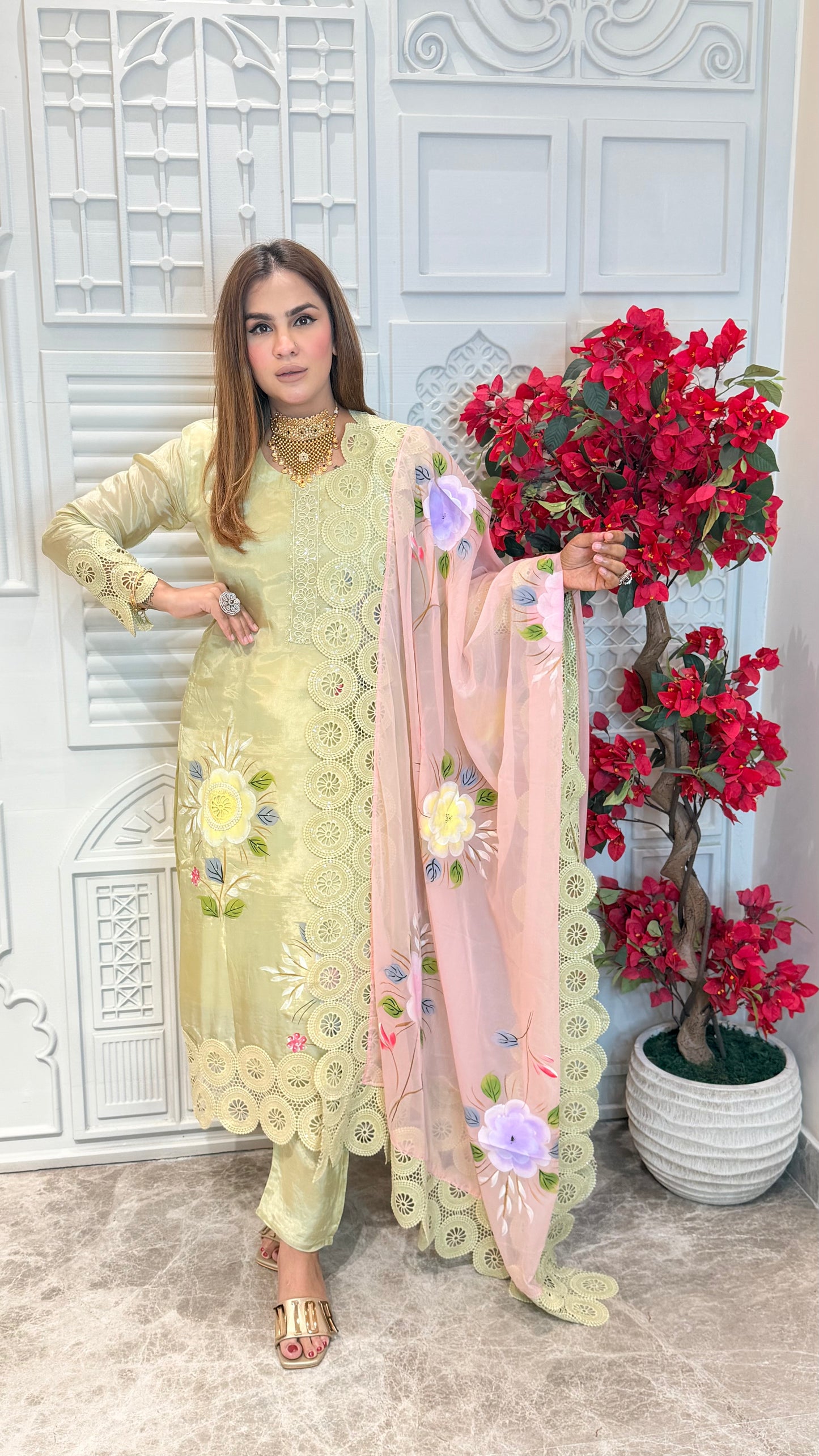 Beutiful elegant suit pc3634