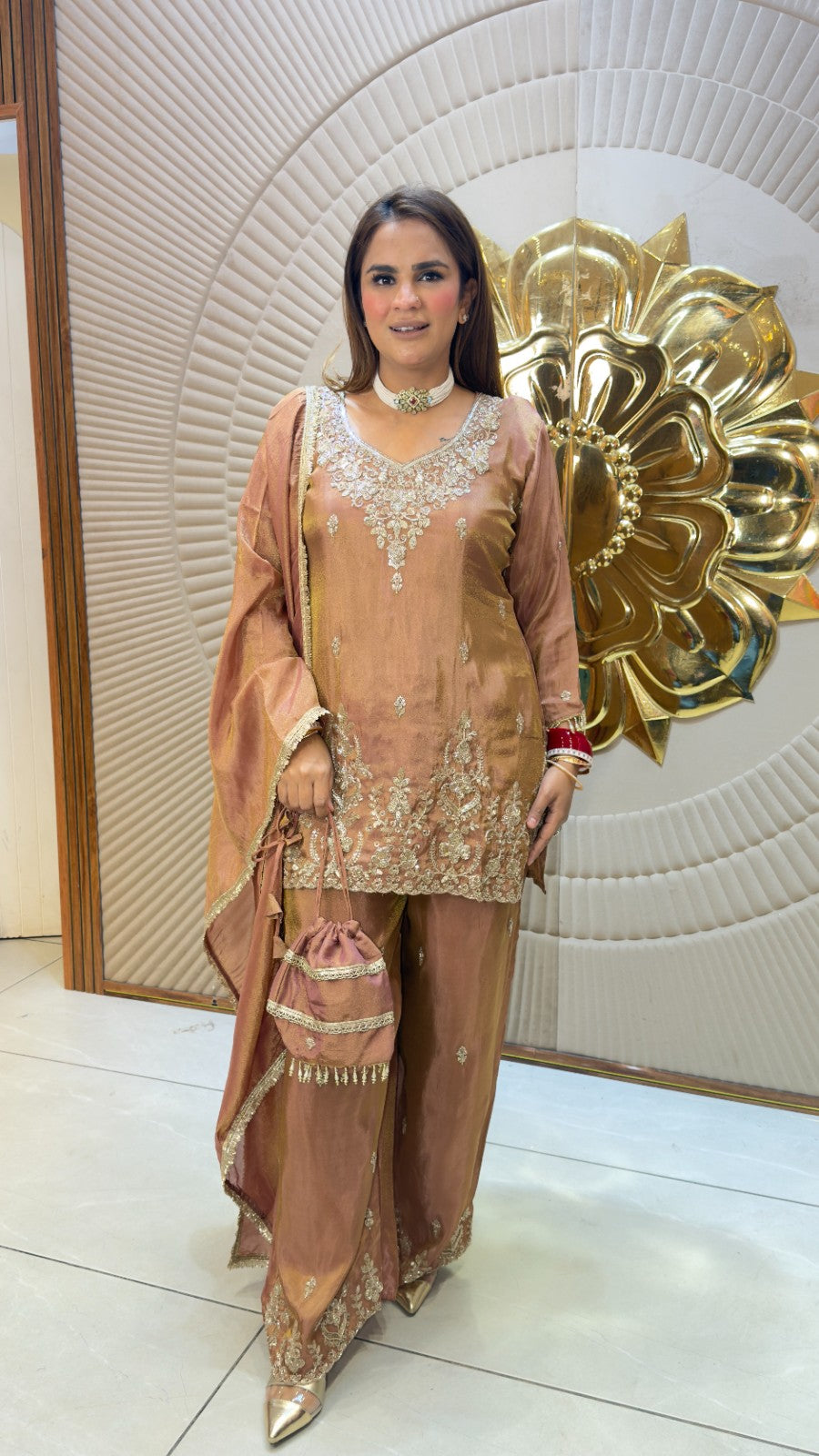 Beutiful elegant partywear suit with potli pc3818